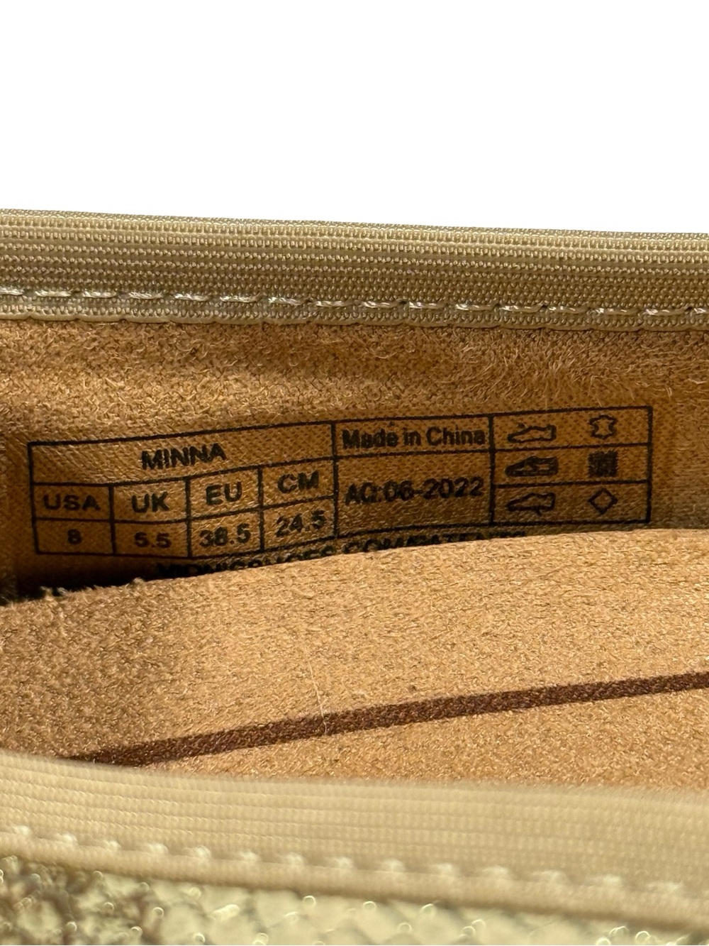 Vionic Minna Ballet Flats Gold Leather Snake Emboss Bow Comfort Orthopedic Sz 8 - Picture 11 of 11
